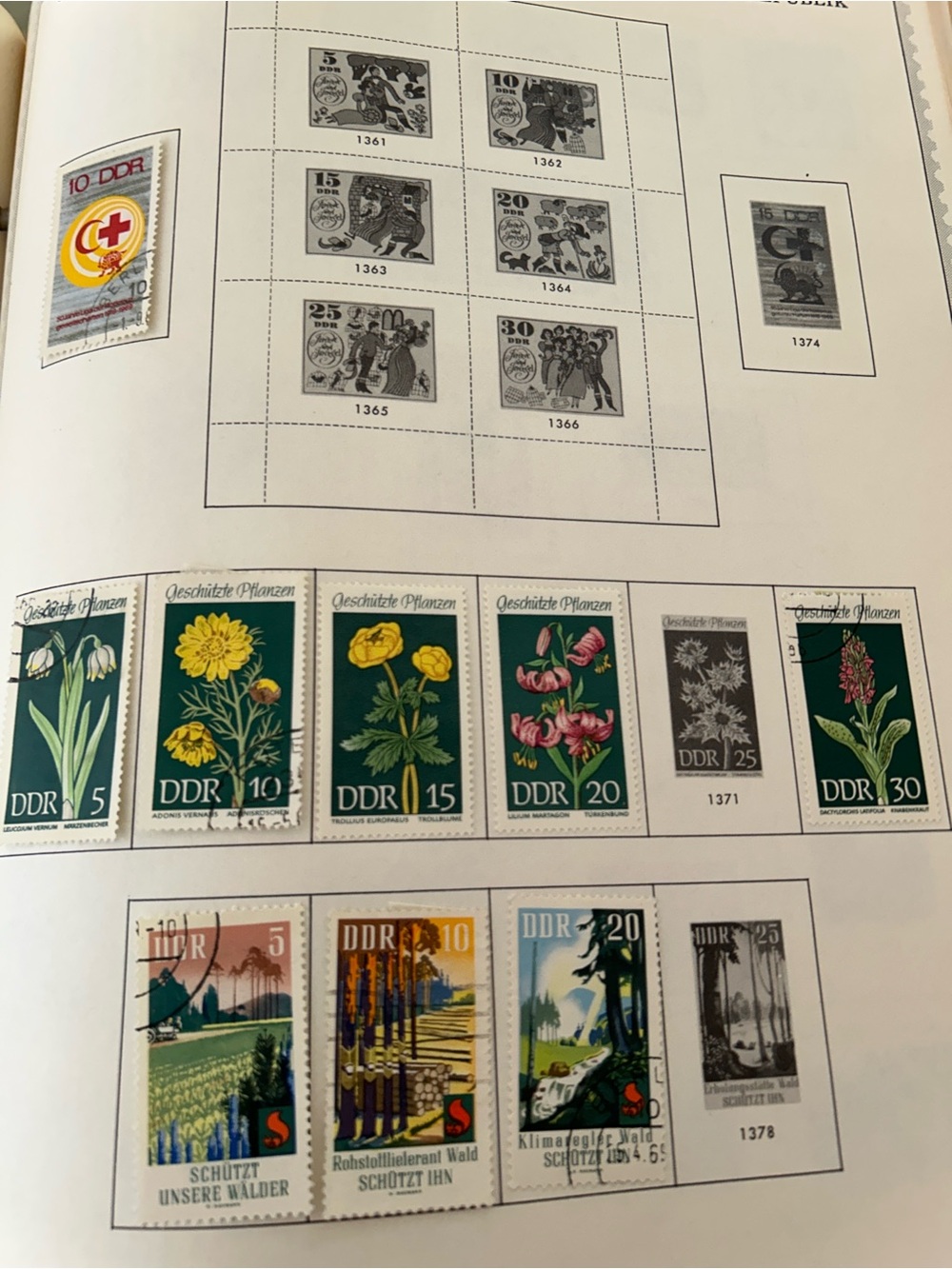 Botanical Stamp Set Print - Green Floral Stamps collection of 30 stamps